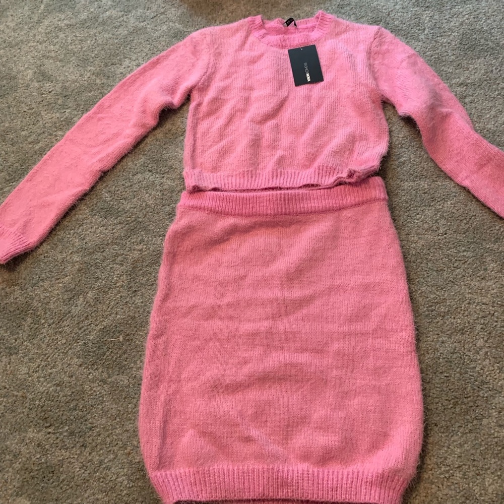 Fashion nova 2 piece fuzzy pink set